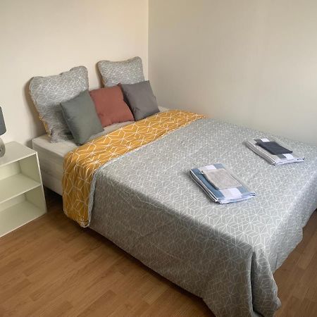 Villa Tenjin Chambre 1 Bondy Luaran gambar
